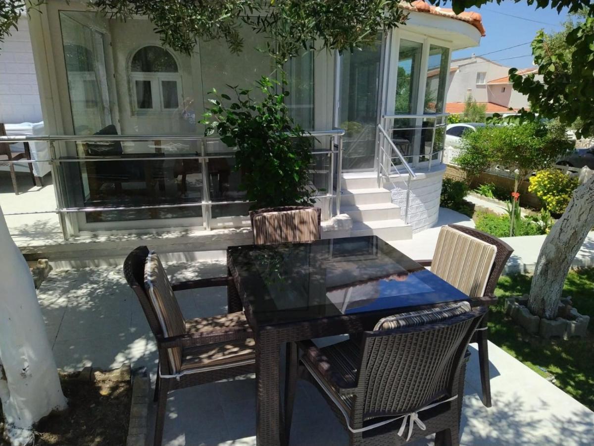 Cesme Burcu Sitesi Yaman Exterior foto