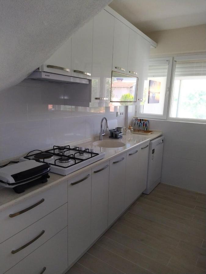 Cesme Burcu Sitesi Yaman Exterior foto