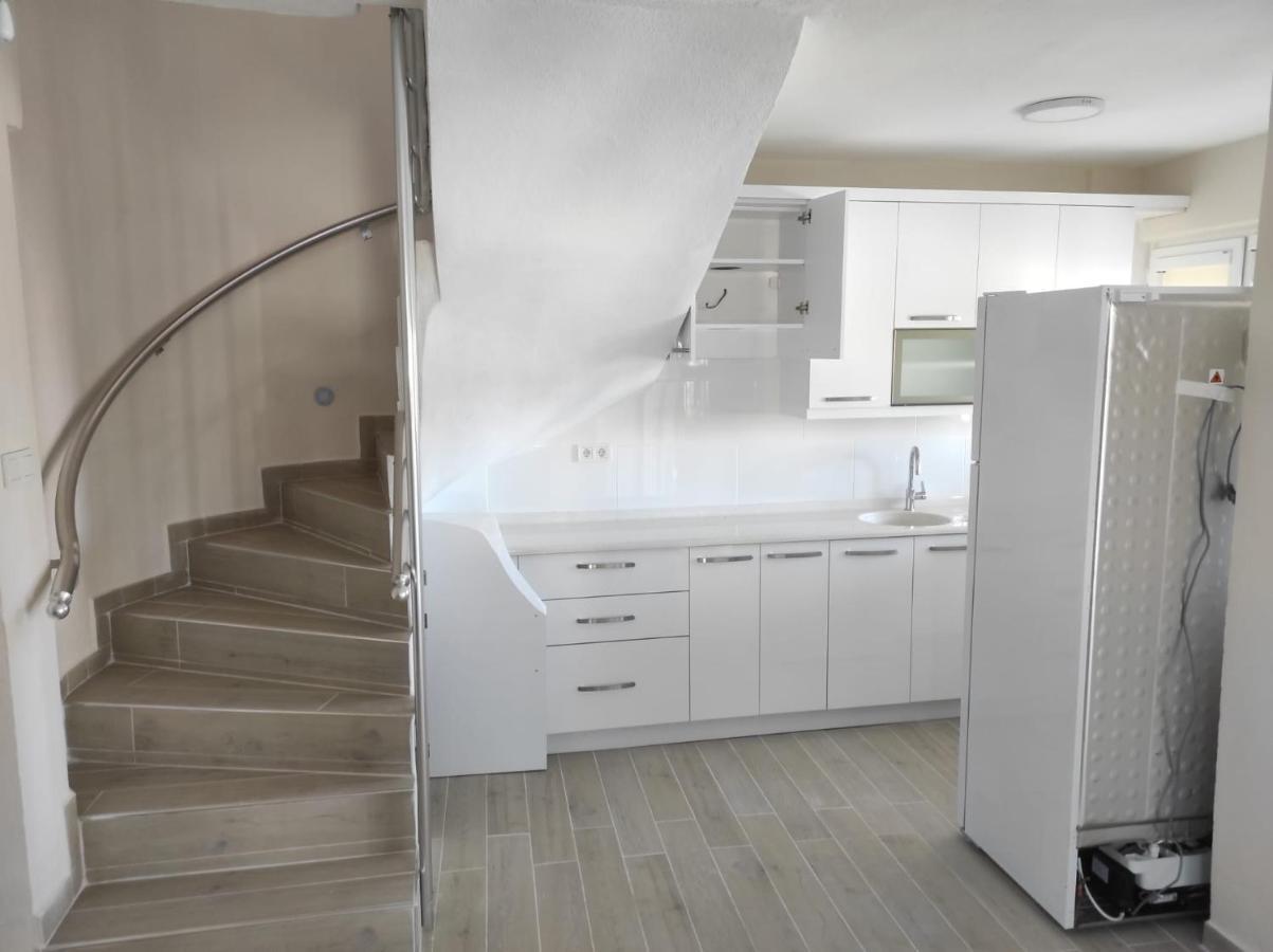 Cesme Burcu Sitesi Yaman Exterior foto