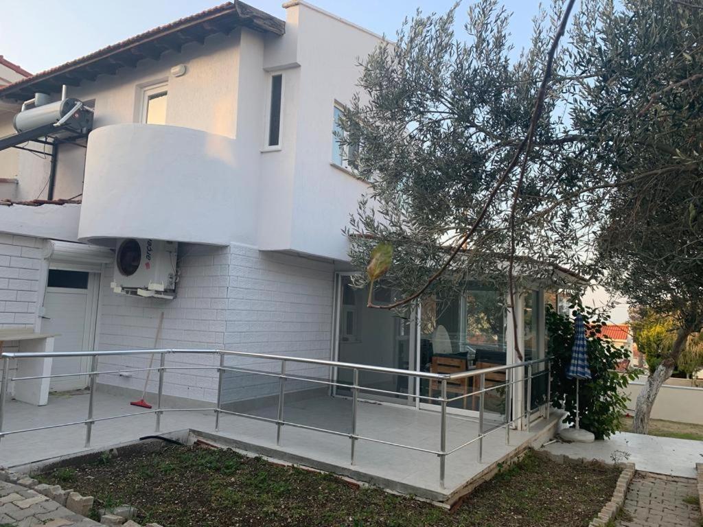 Cesme Burcu Sitesi Yaman Exterior foto